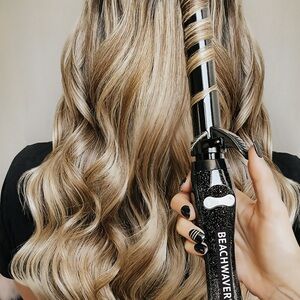 BEACHWAVER Black Glitter Curling Wand